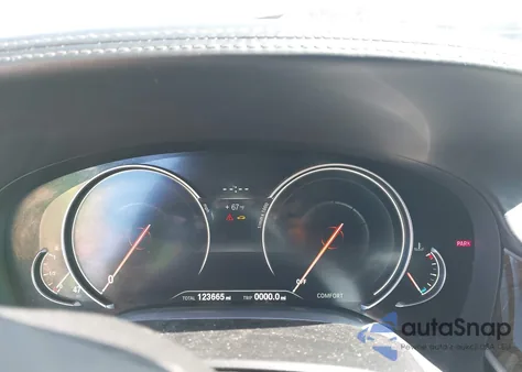 2017 BMW 740I xDrive from USA, damaged, VIN WBA7E4C35HGU99939